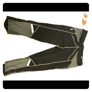 Oiselle running capris