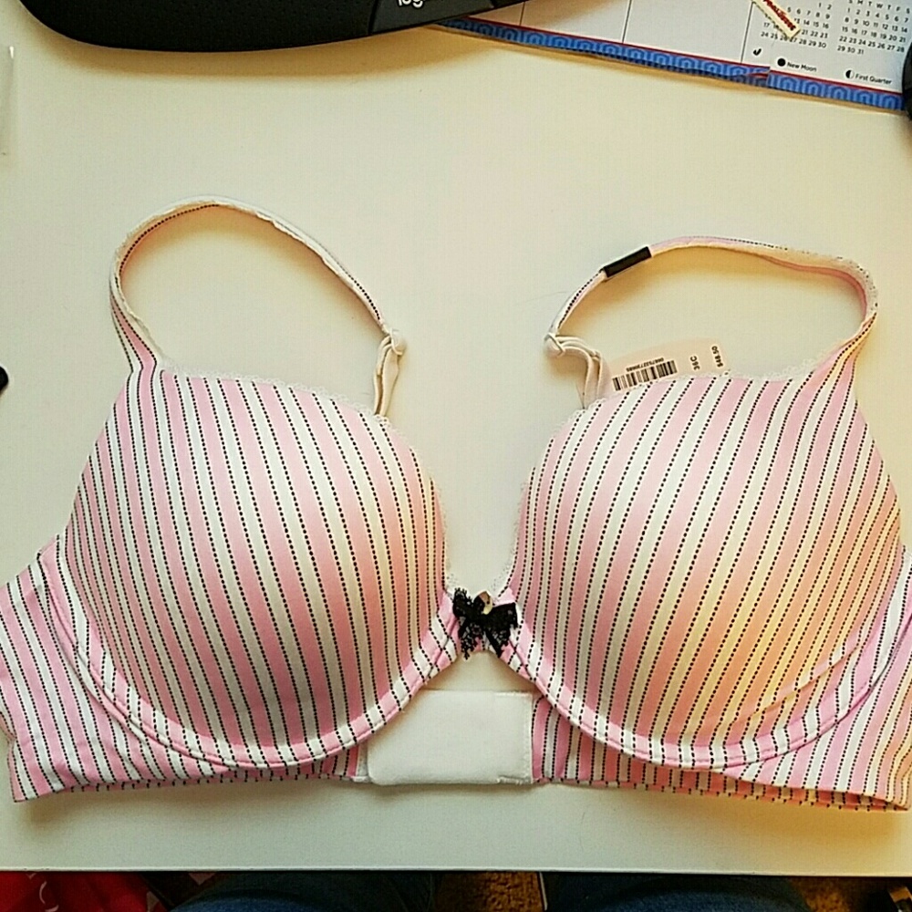 36C Body by Victoria push up bra. New!