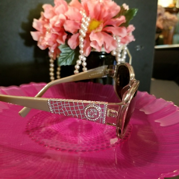 Guess Sunglasses main image 5