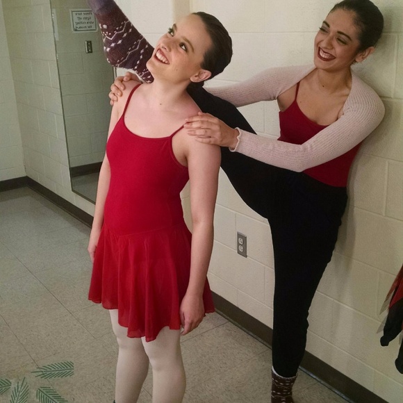 Meet Your Posher, Siera - Picture 4 of 8