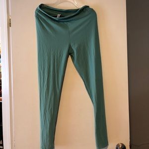 🦄LuLaRoe TC Green leggings🦄