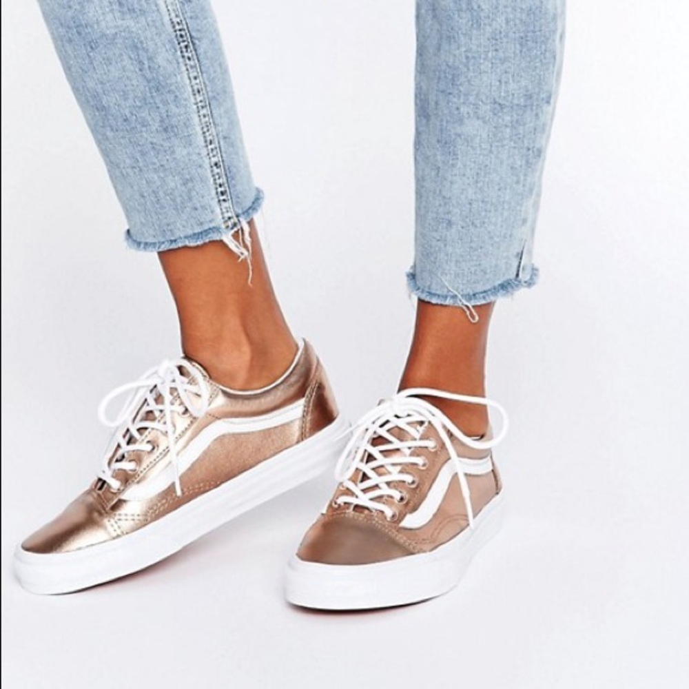 EUC Vans Rose gold old Skool sneakers