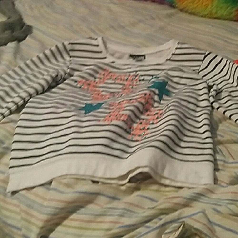 Sweat shirt