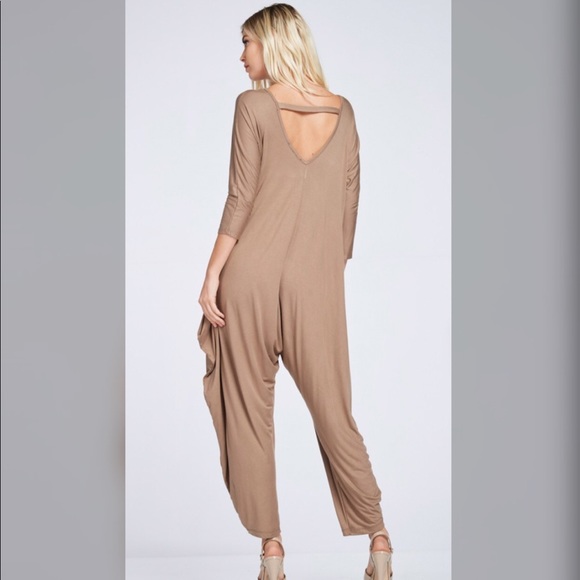 ✅✅CLOSET CLOSING!✅✅Elana Harem Jumpsuit - Picture 4 of 4