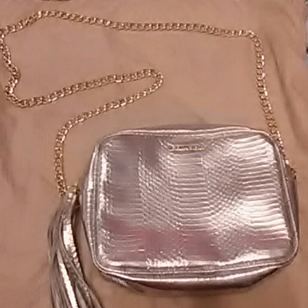 Victoria's secret crossbody purse never used