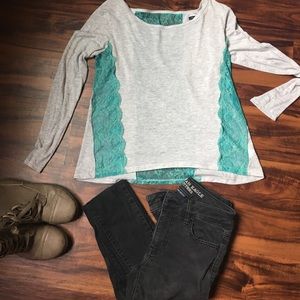 American Eagle long sleeve shirt