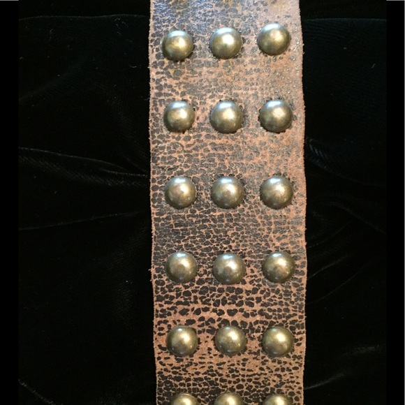 Gifted not for sale!  Leather Brass Buckle Belt - Picture 3 of 5