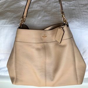 Coach Lexy - Pebble Leather