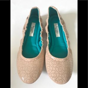 Simply Vera by Vera Wang Flats