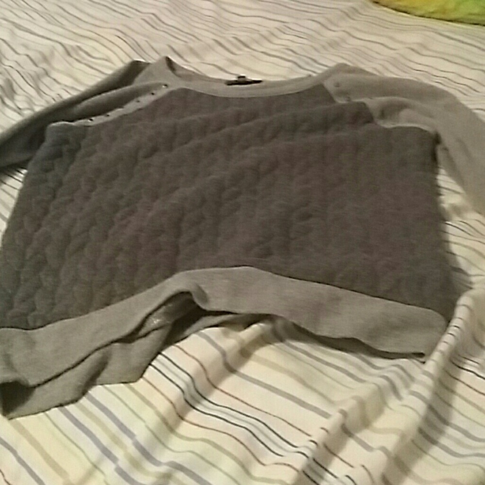 Sweat shirt