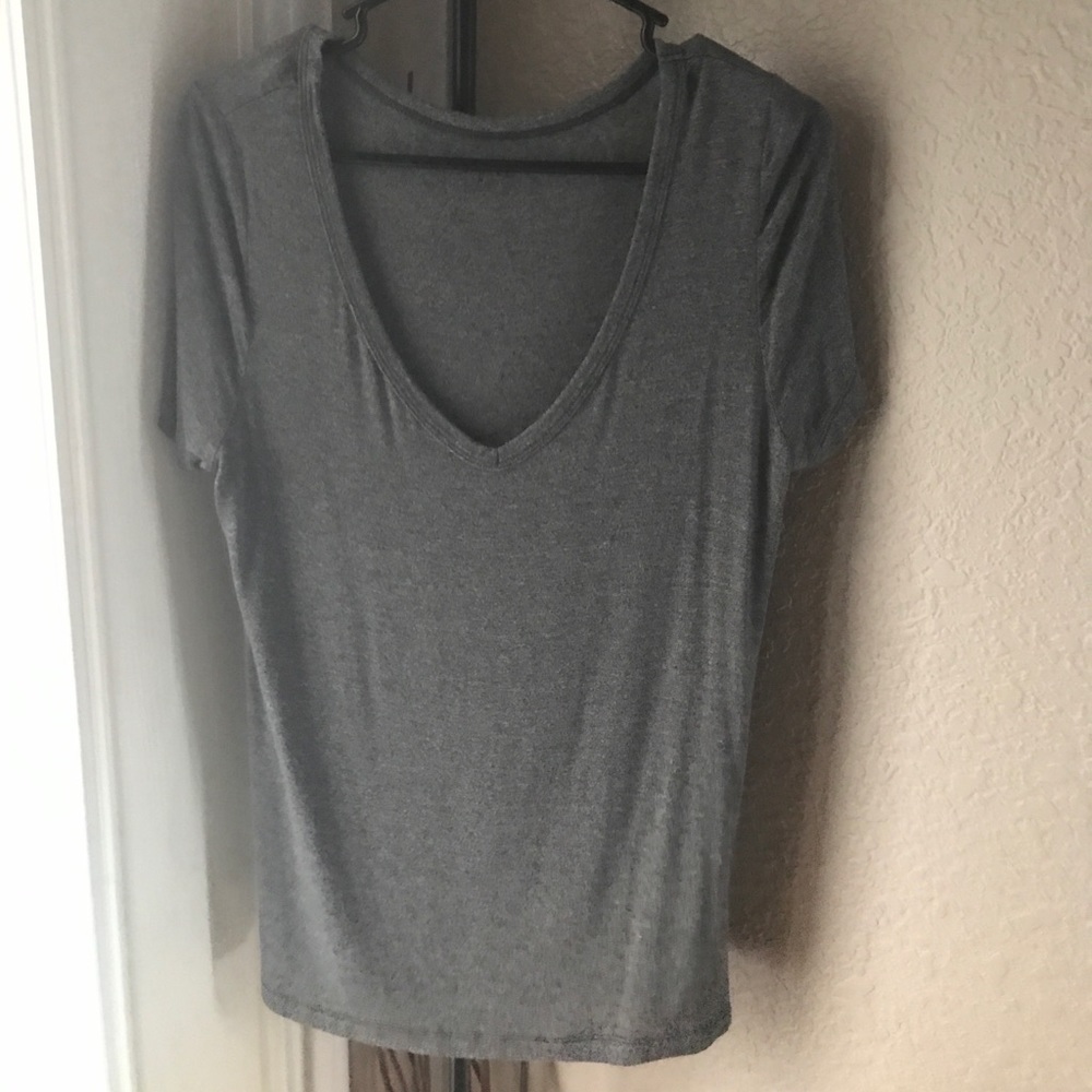 Great causal tee