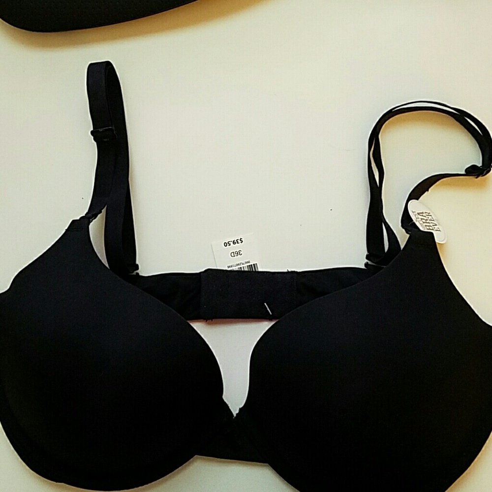 Black 36D padded push up bra. Pink by Victoria