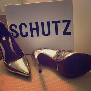 Nice like new gold Schutz heels
