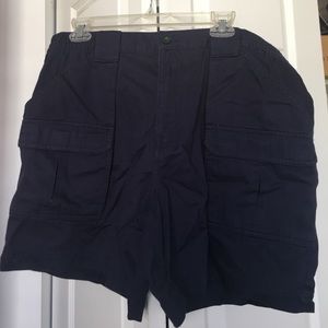 New Men’s Cargo Shorts