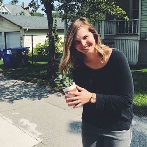 Meet your Posher, Lauren