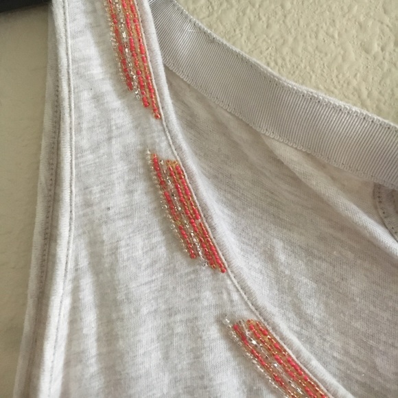 Beige top - Picture 3 of 3