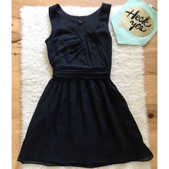 Theory Emmalee Georgette Twist Draped Front Dress - Picture 3 of 7