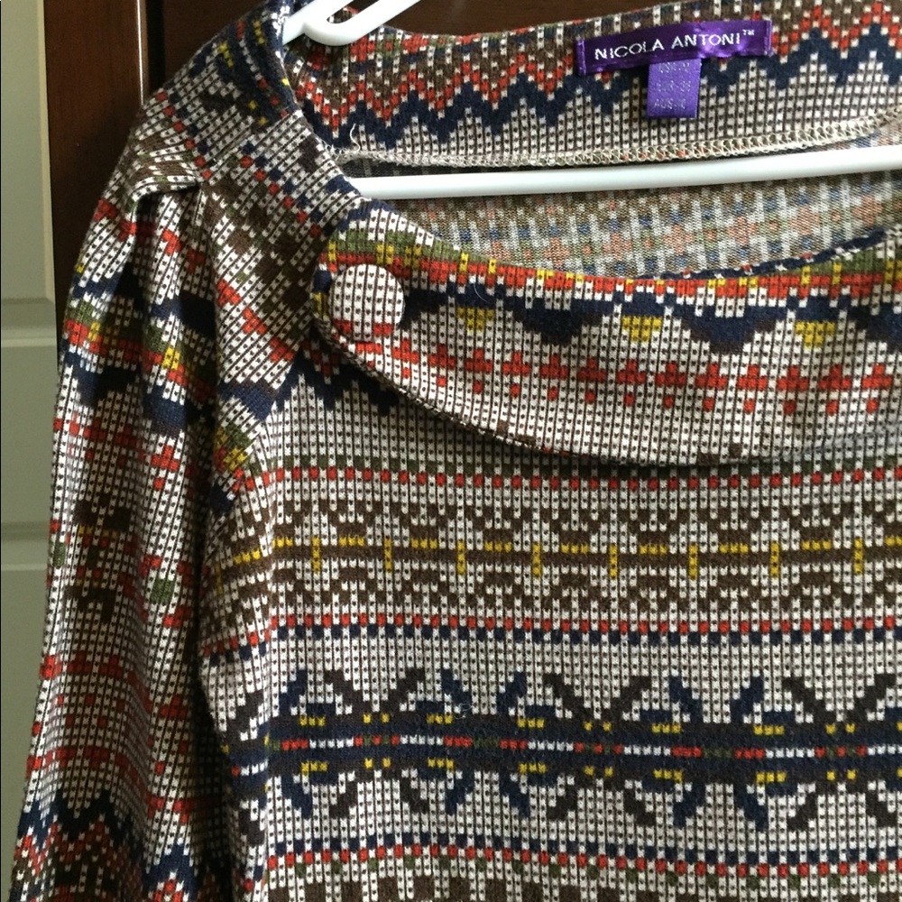 Aztec Tunic - Picture 2 of 3