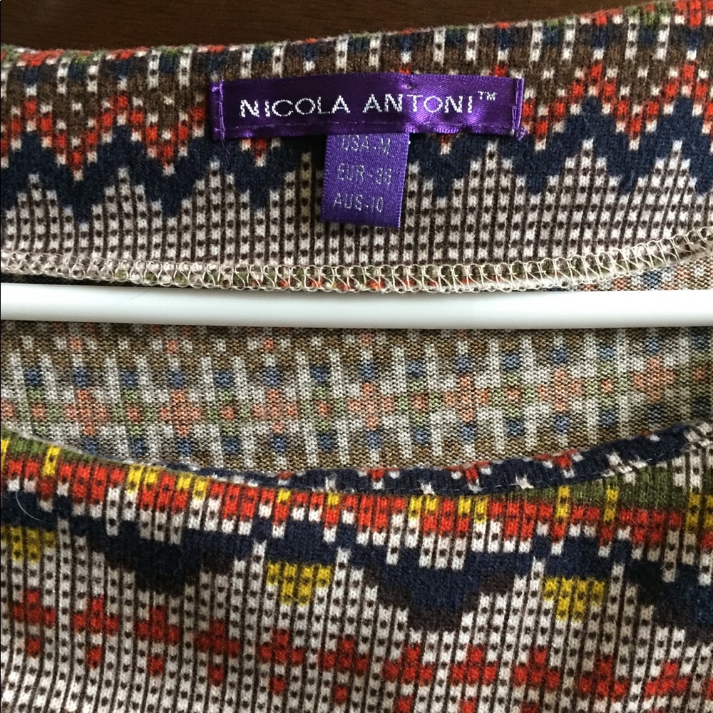 Aztec Tunic - Picture 3 of 3