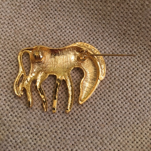 Vintage Goldtone Zebra Pin Animal Safari - Picture 11 of 12