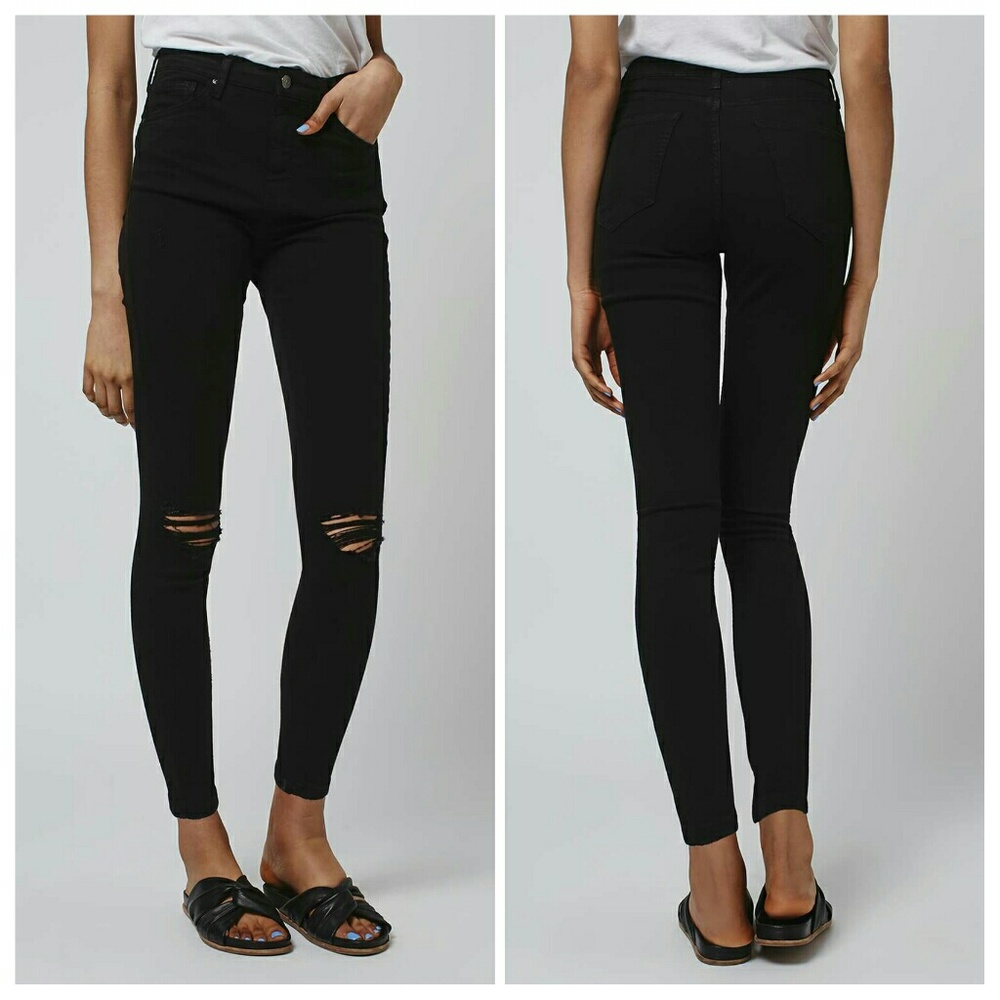 TOPSHOP  Black Ripped High Waisted Jamie Jeans