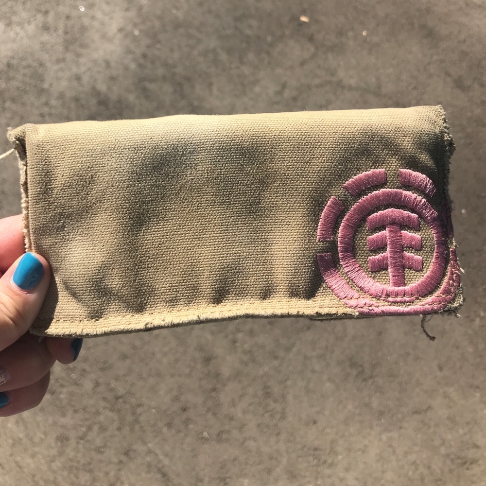Element Wallet
