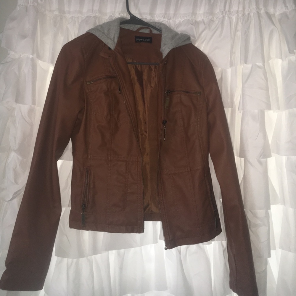Very comfortable brown leather jacket!