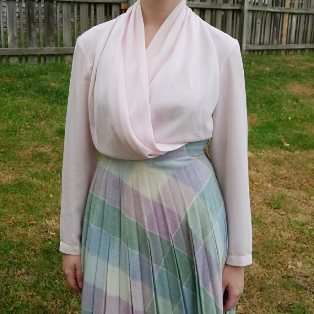 1980's Vintage Light Pink Blouse