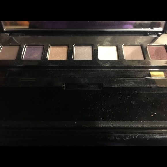 Estée Lauder Pure Color Eyeshadow 7 Color Palette - Picture 1 of 3