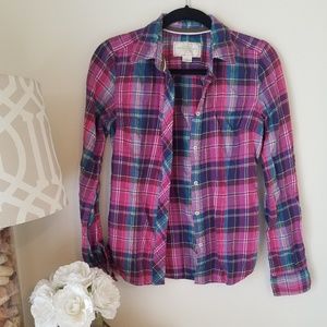 American Eagle Flannel Top