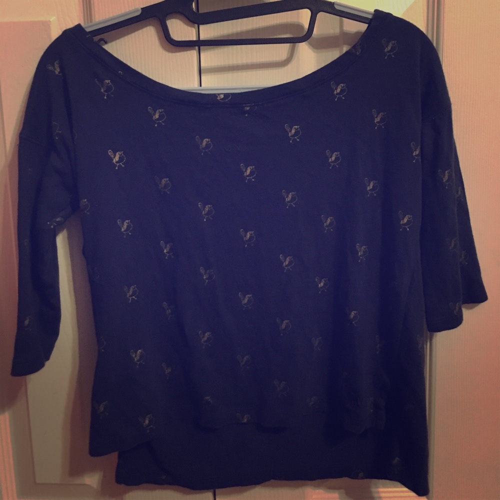 Abercrombie navy crop top