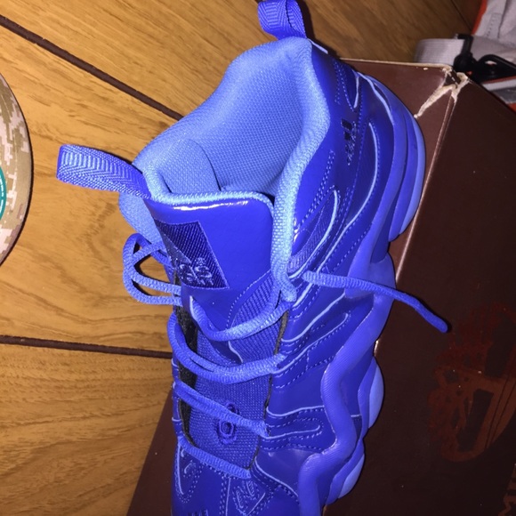 Adidas Men's crazy 8 Basketball shoe - Picture 3 of 6