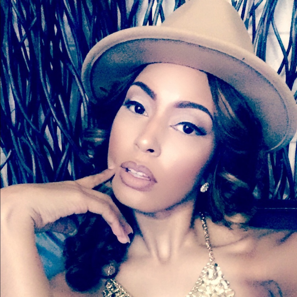 Meet your Posher, Briauna