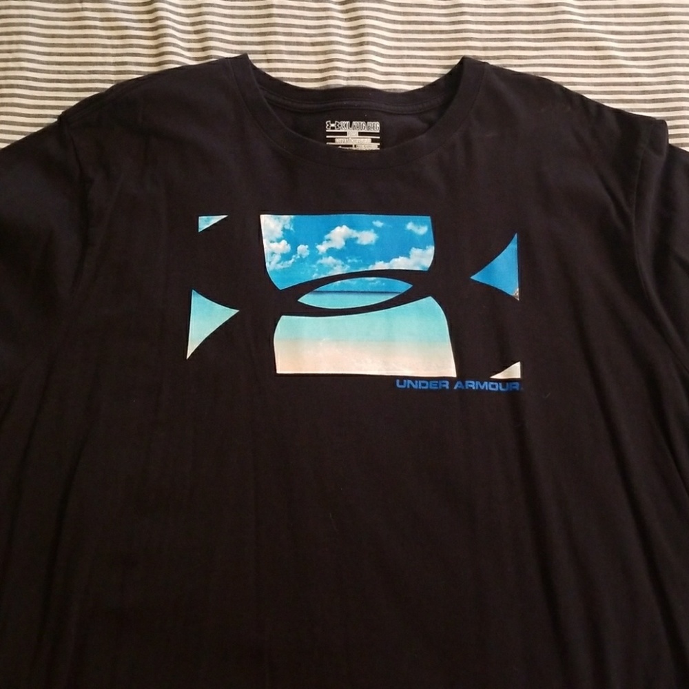 Under Armour T Shirt