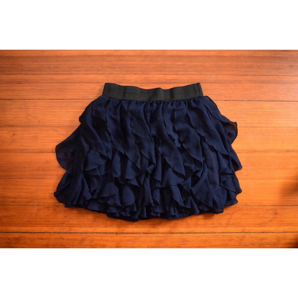 💃🏻 Forever 21 Blue Ruffle Skirt 💃🏻