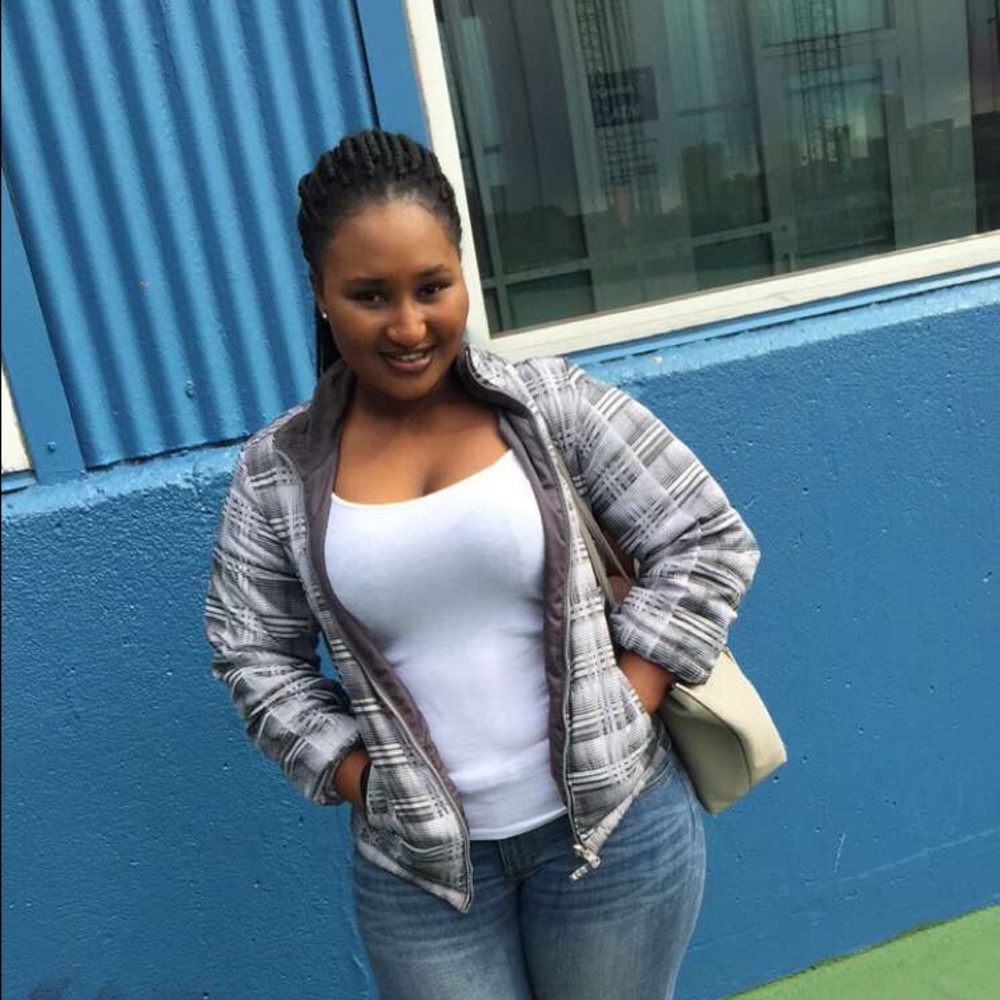 Meet your Posher, Mariam
