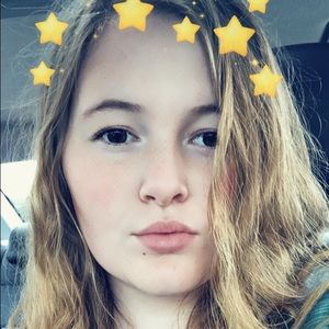 Meet your Posher, Kaylee