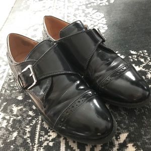 Nine West Classic Brogues with Buckle Detail - 8.5