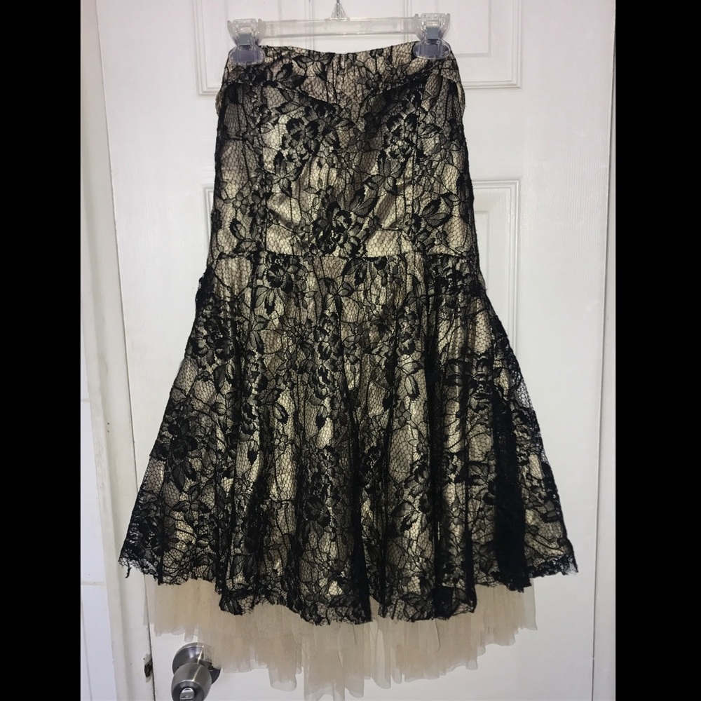 Strapless gold/black lace tulle ballerina dress