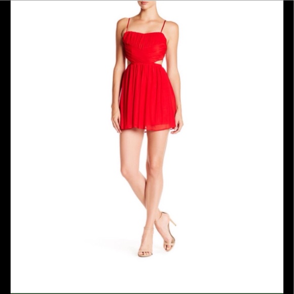 Steppin Out Reg $69 Dress Sexy Red Cut Out  Dress - Picture 4 of 4