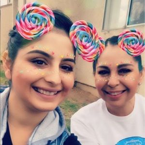 Meet your Posher, Esther