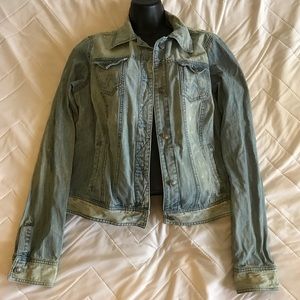 Wrangler Distressed Jean Jacket