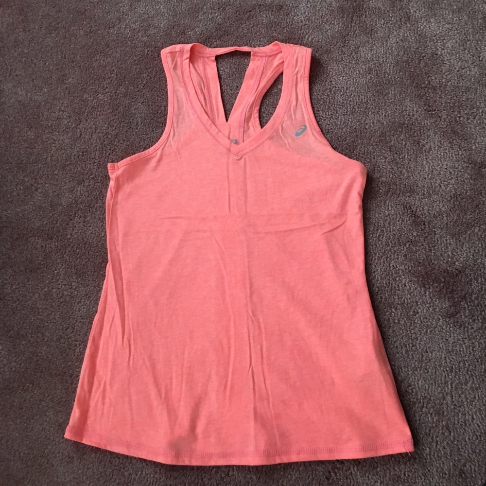 ASICS running tank