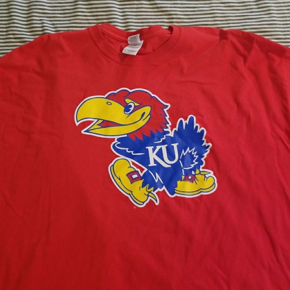 Kansas Jayhawks T shirt