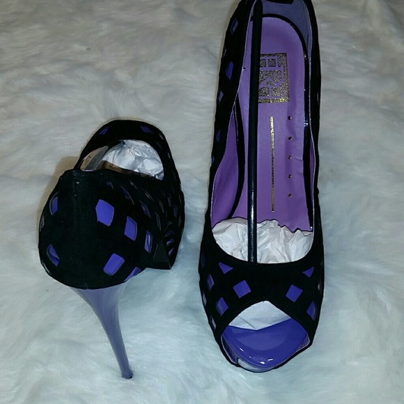 Peep Toe|Pumps - Picture 3 of 3