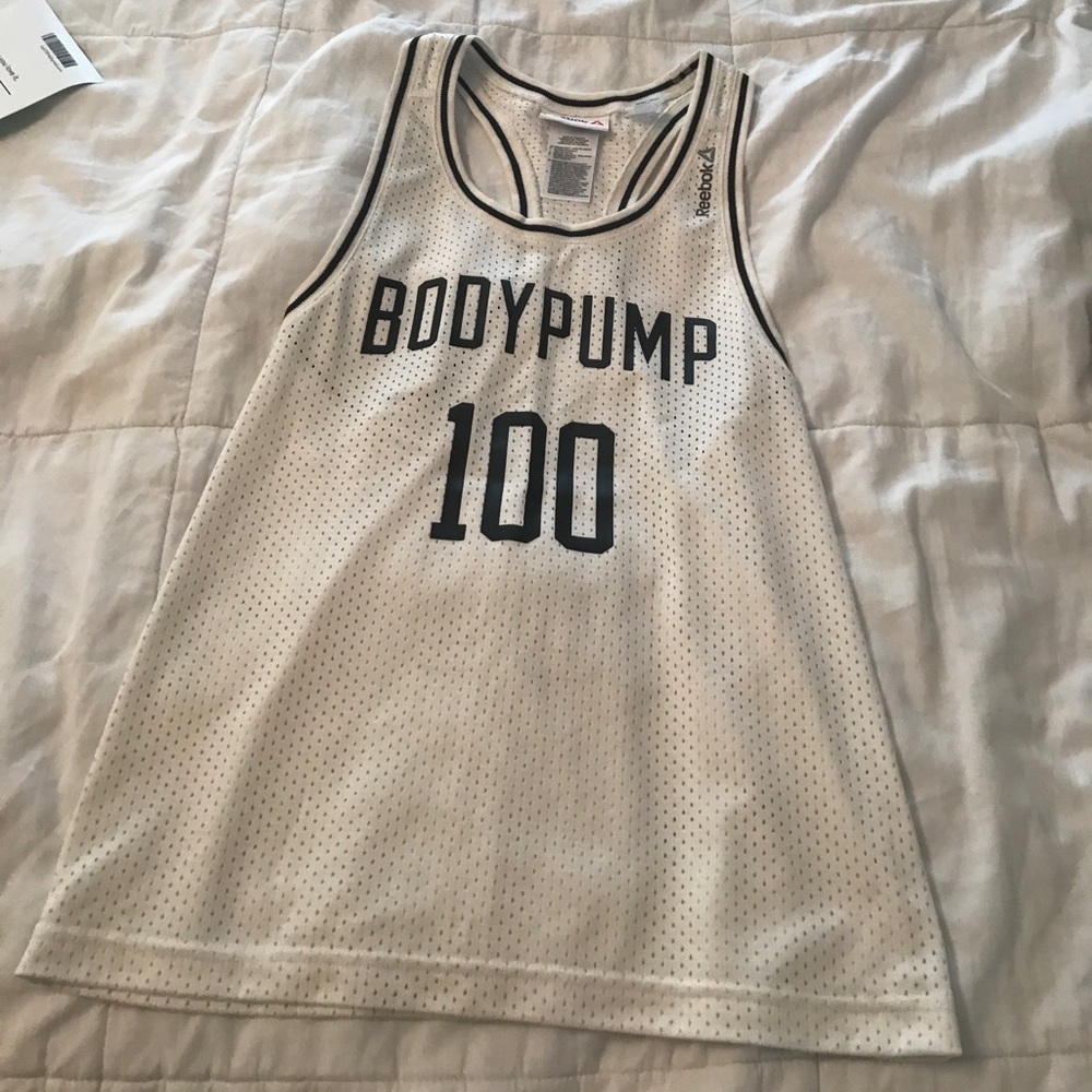 Body pump 100 tank
