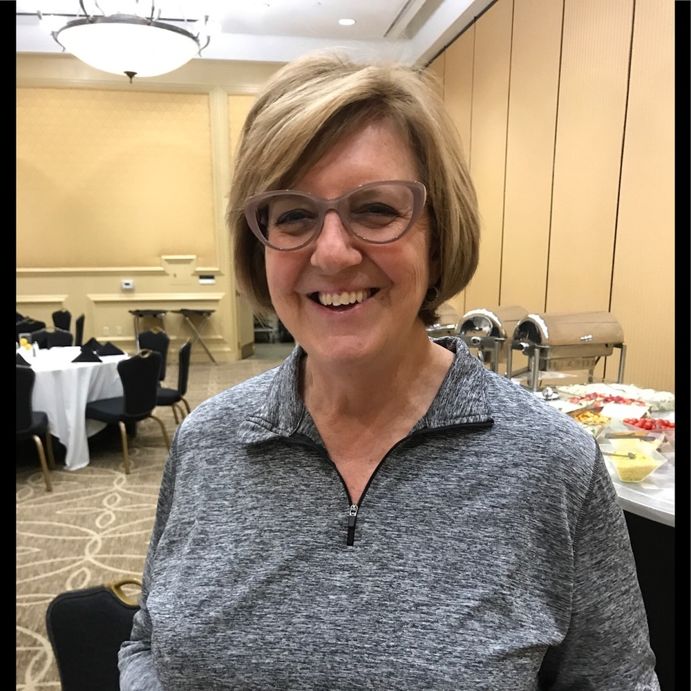 Meet your Posher, Pam