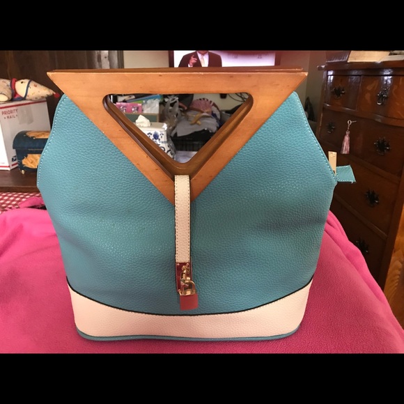 Handbags - Faux Pebbled Leather Bag