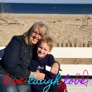 Meet your Posher, Carole