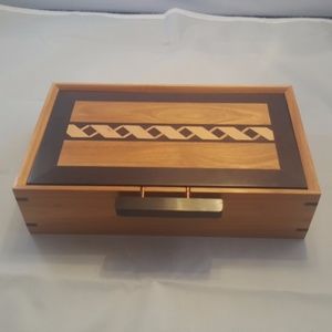 HANDMADE INLAID WOODEN BOX BY CARRIBEAN CRAFTSMEN